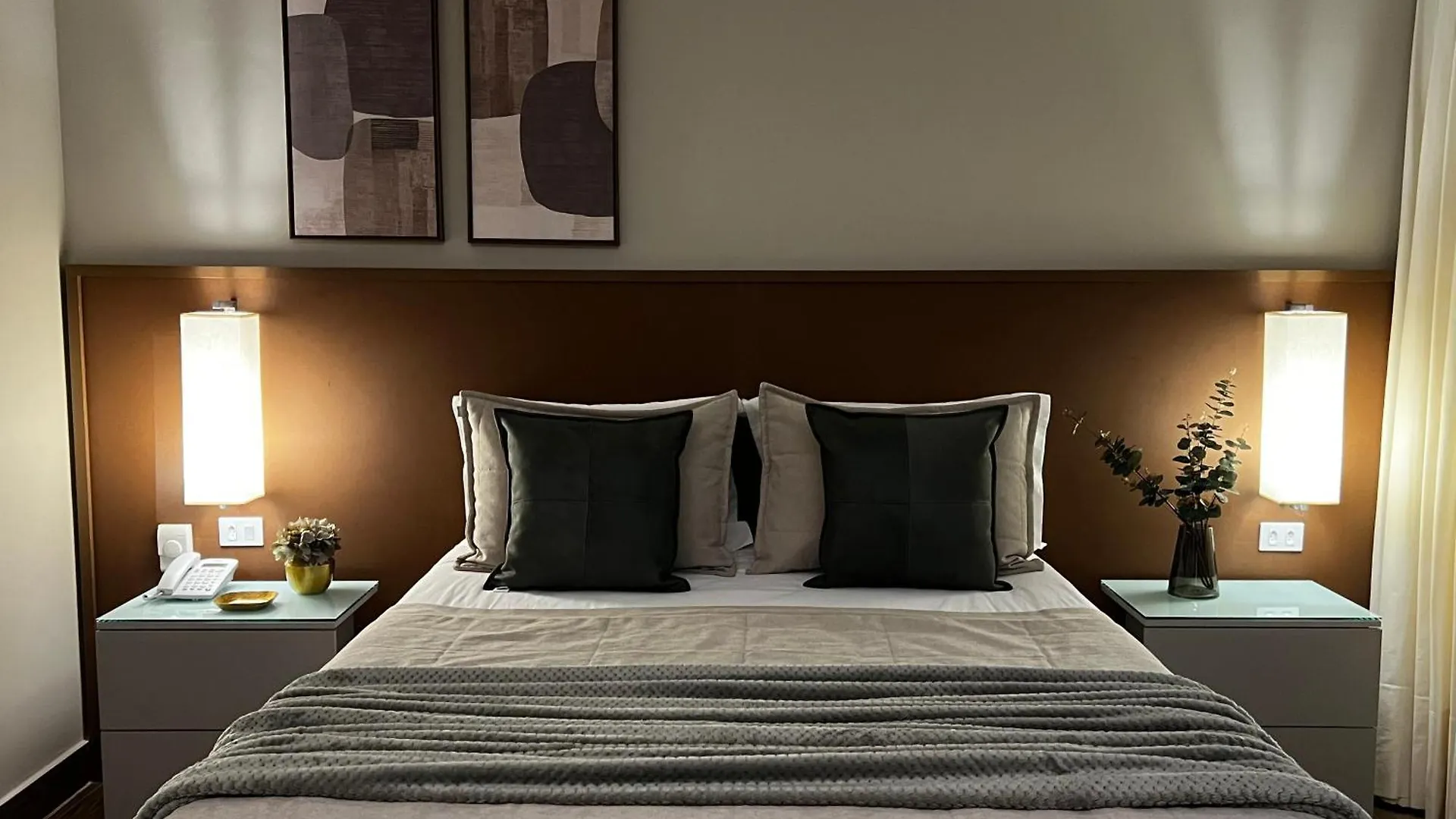 Hotel Sao Paulo - Premium Experience - Ibirapuera - Moema District contacts